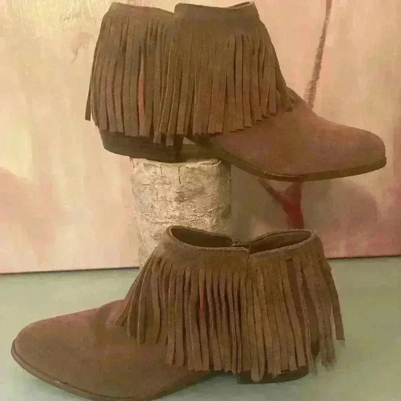 Steve Madden Patzee Brown Suede Leather Fringe Booties Size 9.5 - Picture 2 of 11